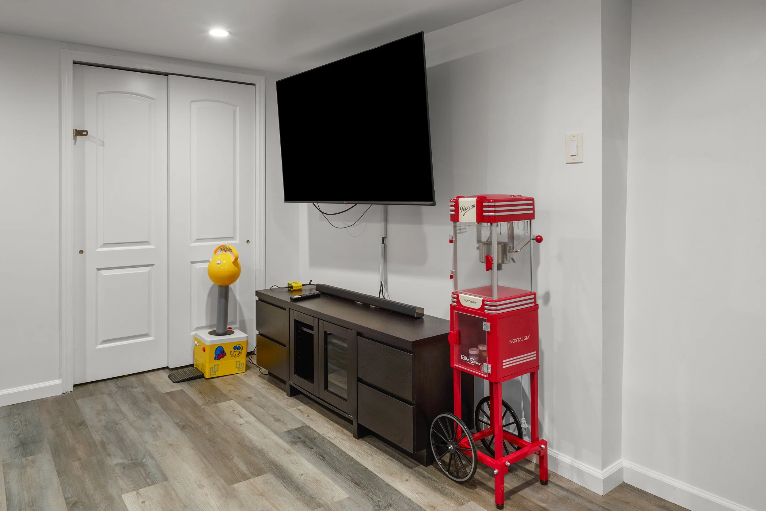 2026_0817_BasementShot#4_003.jpg