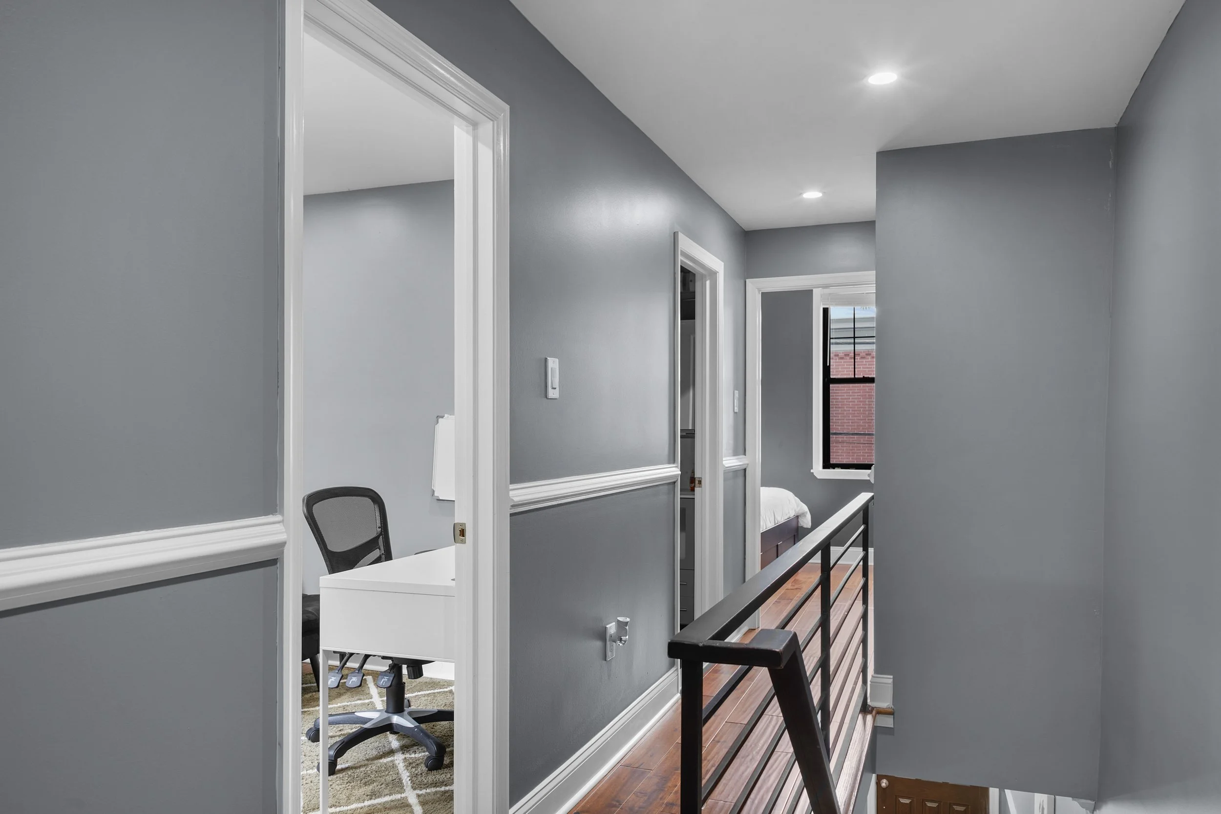 2026_0817_HallwayUpStairs_004.jpg