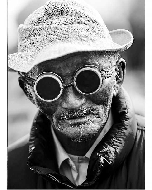 www.bhanuwat.org  #rsa_portraits #hsdailyfeature #portraits_mf #portrait_perfection #portrait_shots #portraits_ig #postthepeople #pursuitofportraits #documentary #documentaryphotography #thephotosociety #natgeoyourshot #eclectic_shotz #photojournalis