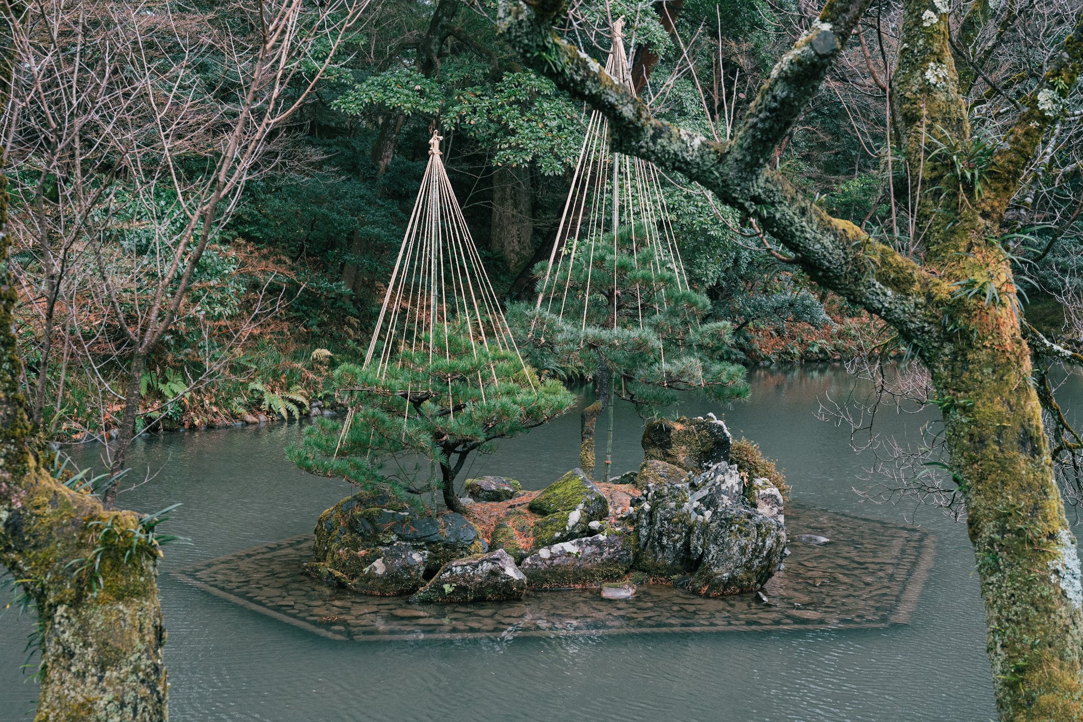 Day 7: Kenrokuen, Kanazawa Castle and Omicho Market