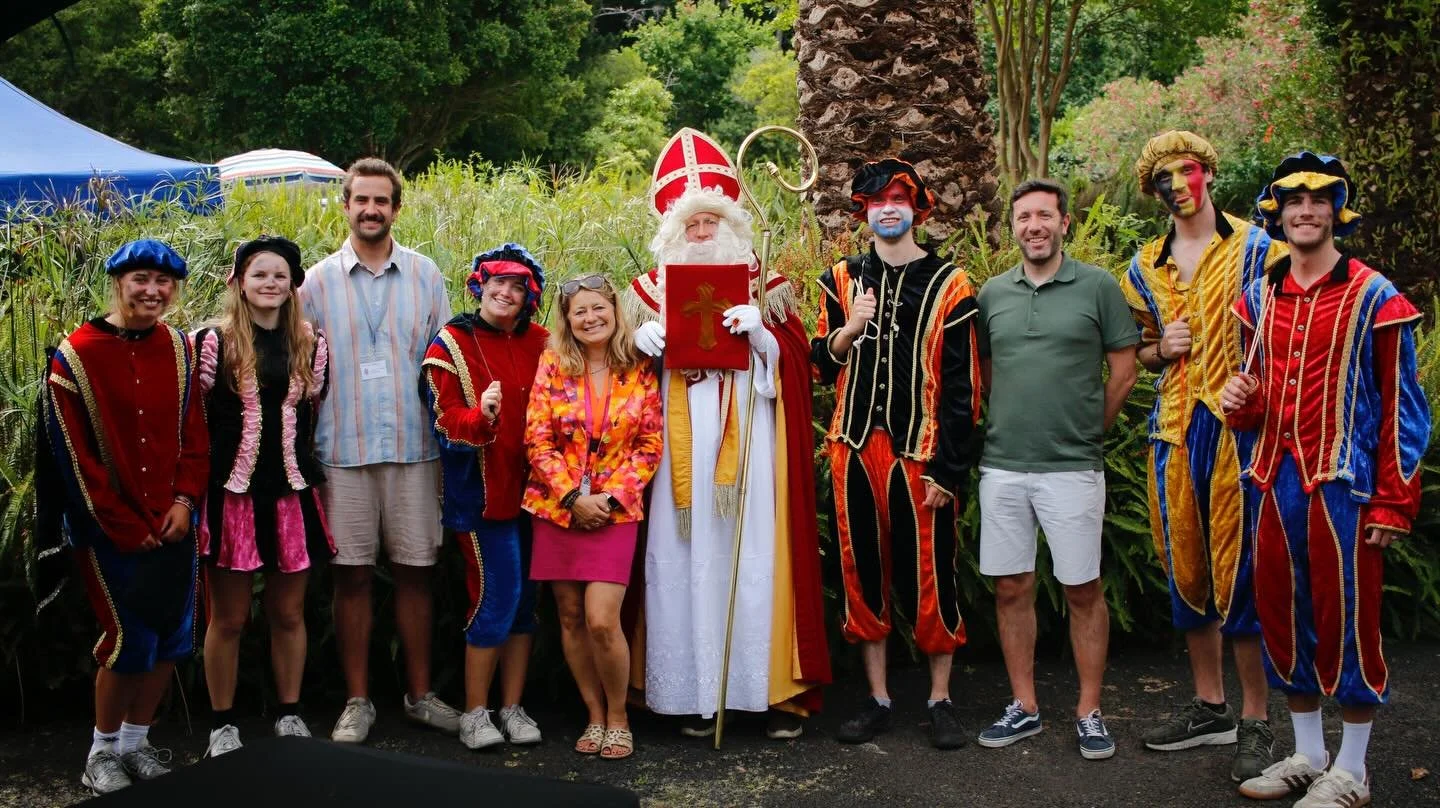 Wat hebben we weer een geweldig Sinterklaasfeest achter de rug. Met dank aan de organisatie, inzet van vrijwilligers en natuurlijk Sinterklaas en zijn pieten.

#sinterklaasfeest #sinterklaasindekaap #nederlandersinkaapstad