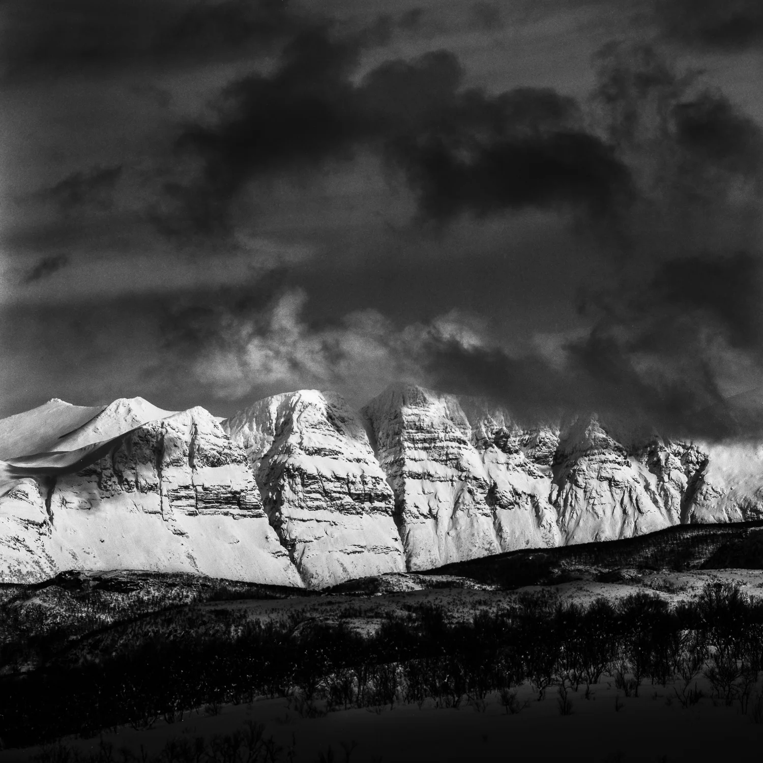 Mountains of the NOrthUkjent.jpg