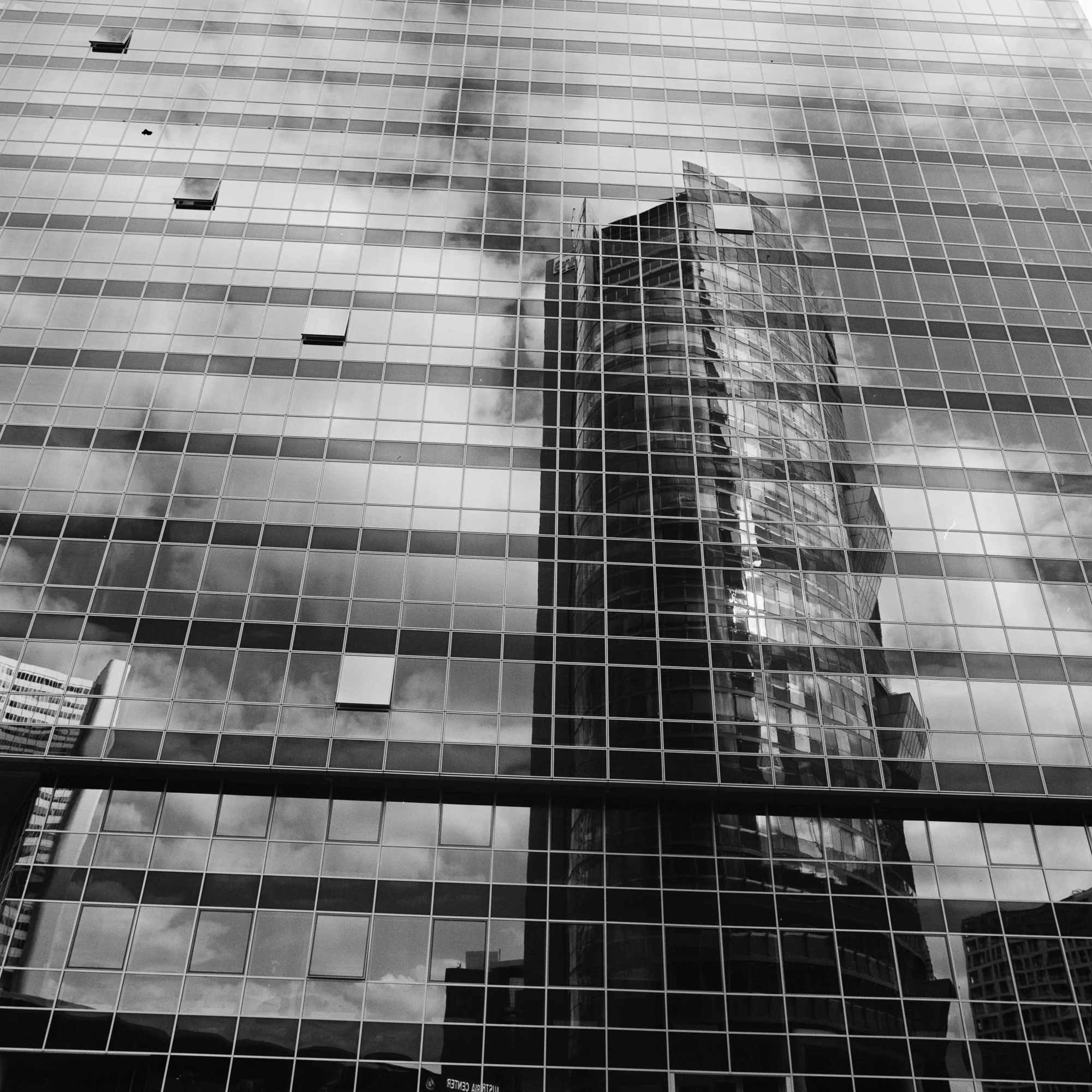 Squares of Vienna-R1-01391-0029-©Bjørn Joachimsen.jpg