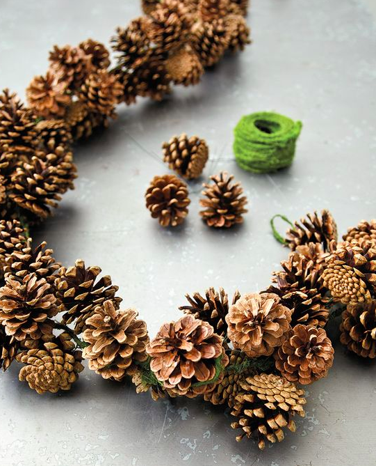 Collect a pile of pine cones and tie them up together to make a stunning wreath or garland. If you have time you can paint some of the edges with gold or silver metallic paint to give them some sparkle and less rustic.