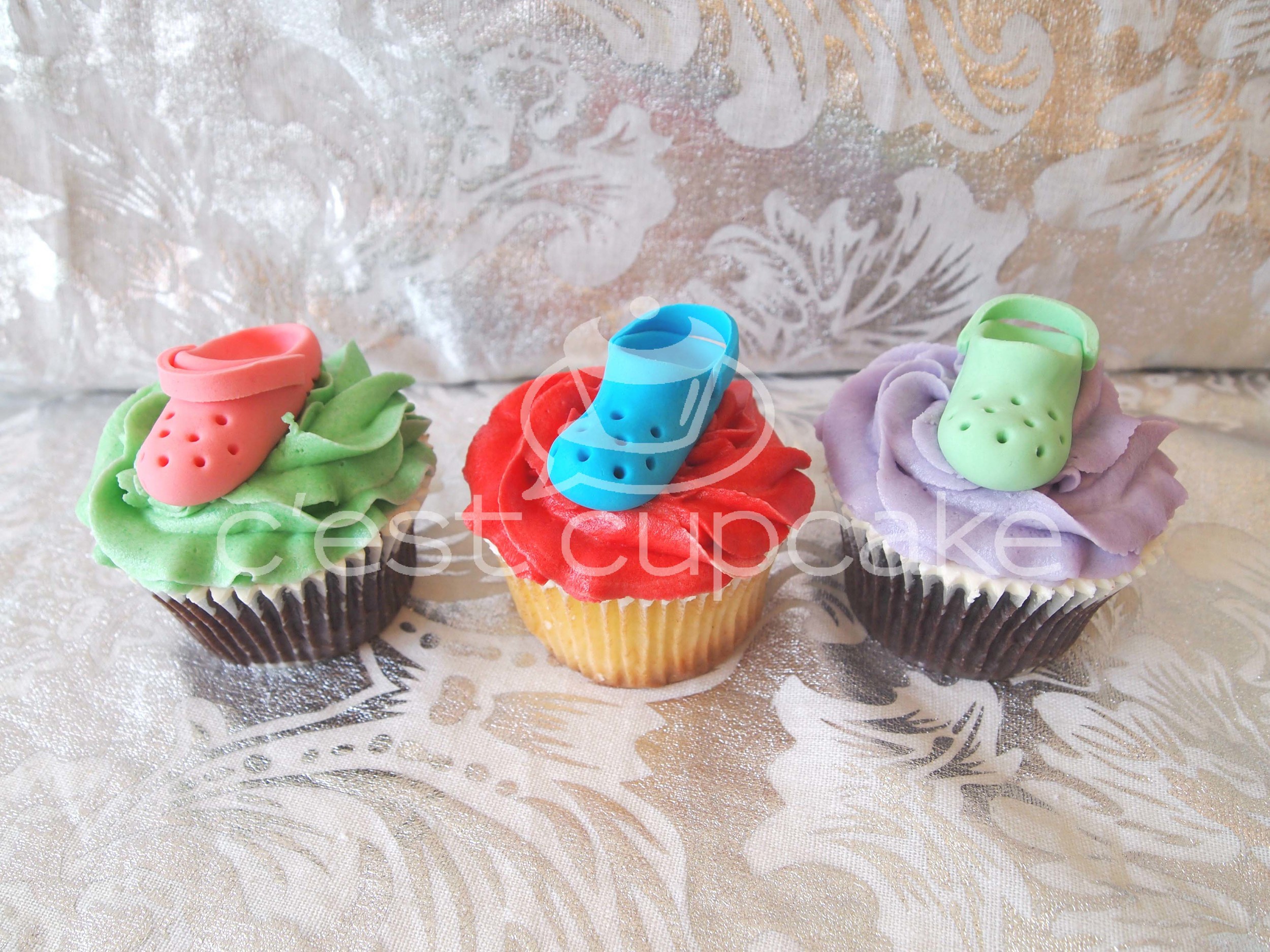 crocs cupcake