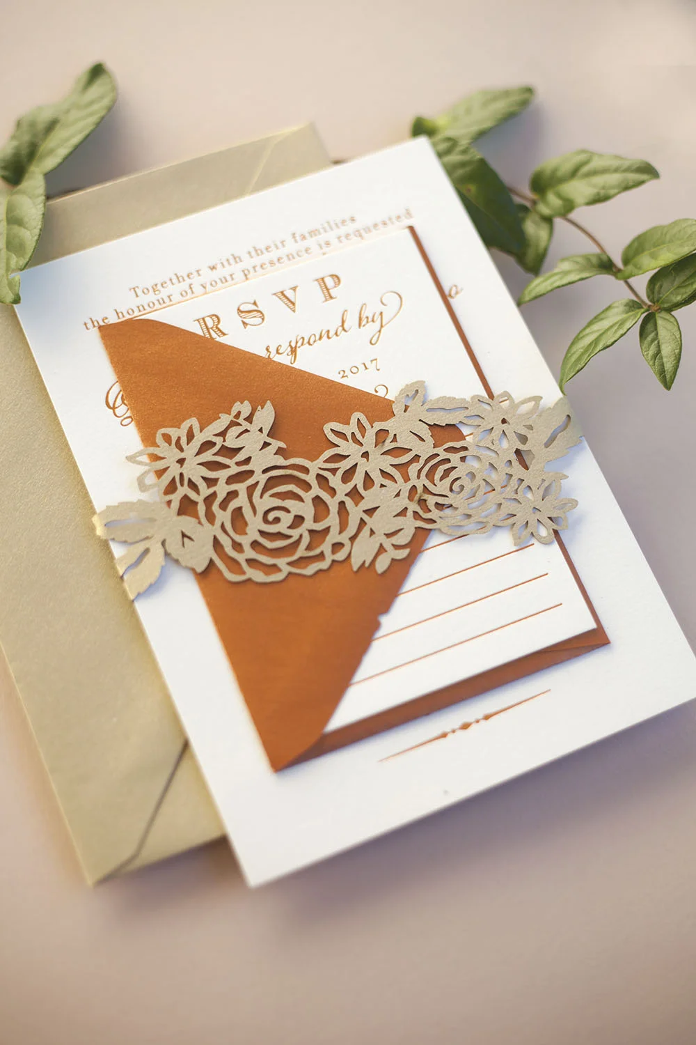 beige_flower_bellyband_4.jpg
