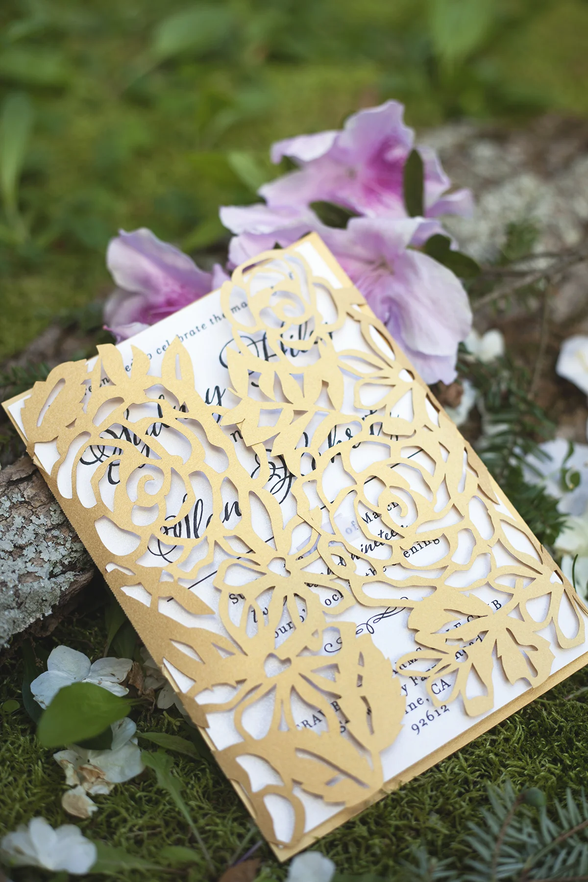 floral_gatefold_gold_2.jpg