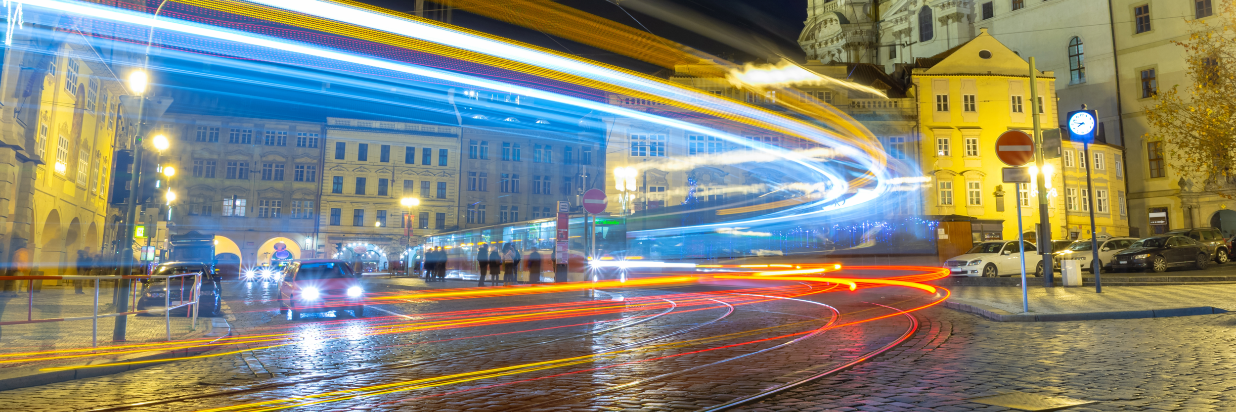 Prague_Landscape_NIGHT_square.png