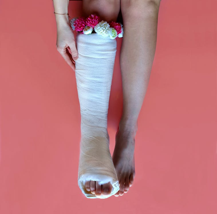 Patient Comfort First: The New Tech Behind Breathable Blood Clot Wraps