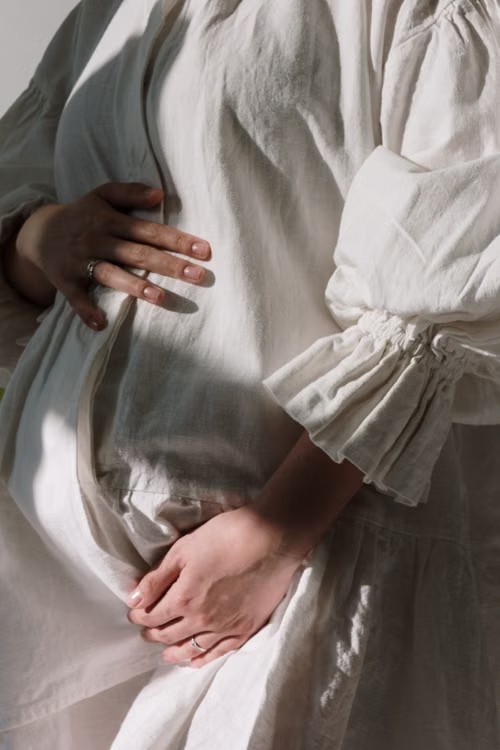 &nbsp;Skin-to-Skin Functional Design: Engineering Labor Gowns for Immediate Postpartum Access