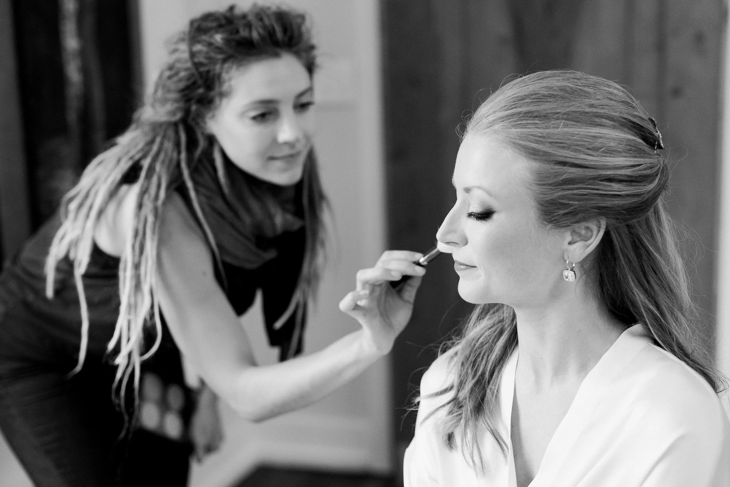J&J_Gettingready_firstlook-9.jpg