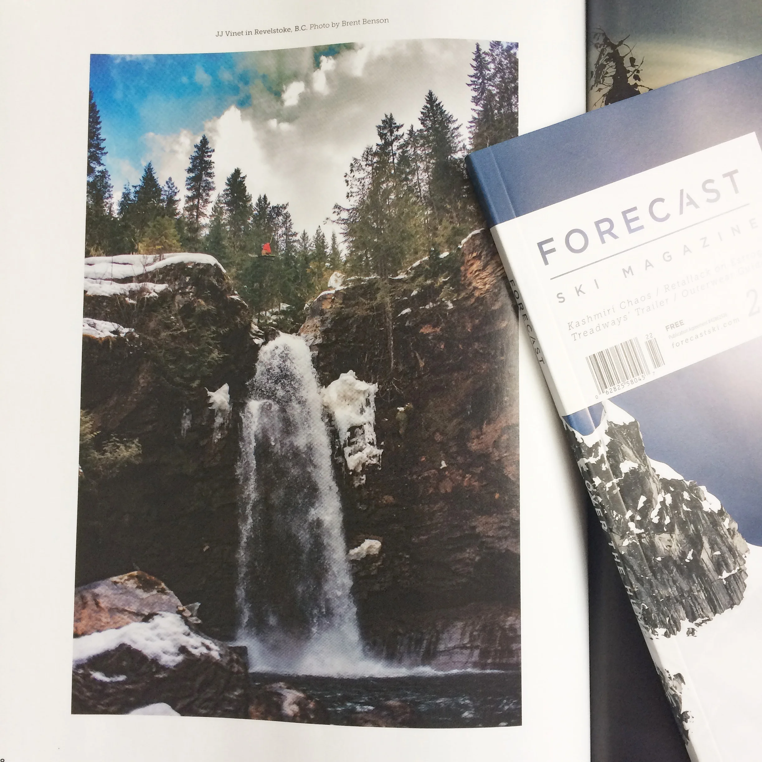 Forecast Ski Magazine