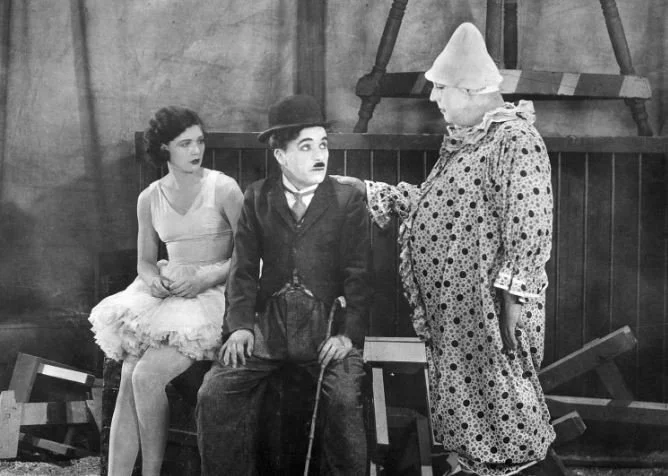 The Circus at Friday FOOL Night! 