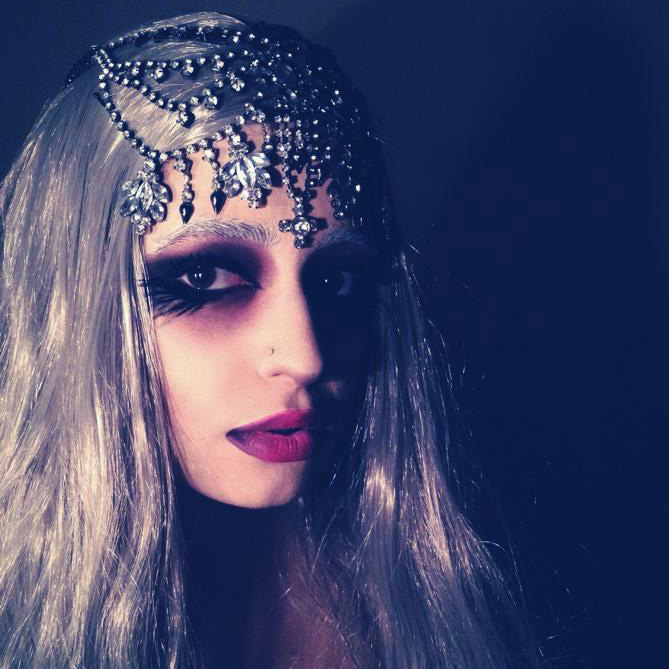 Look 1 / Day 1: Icey Vamp