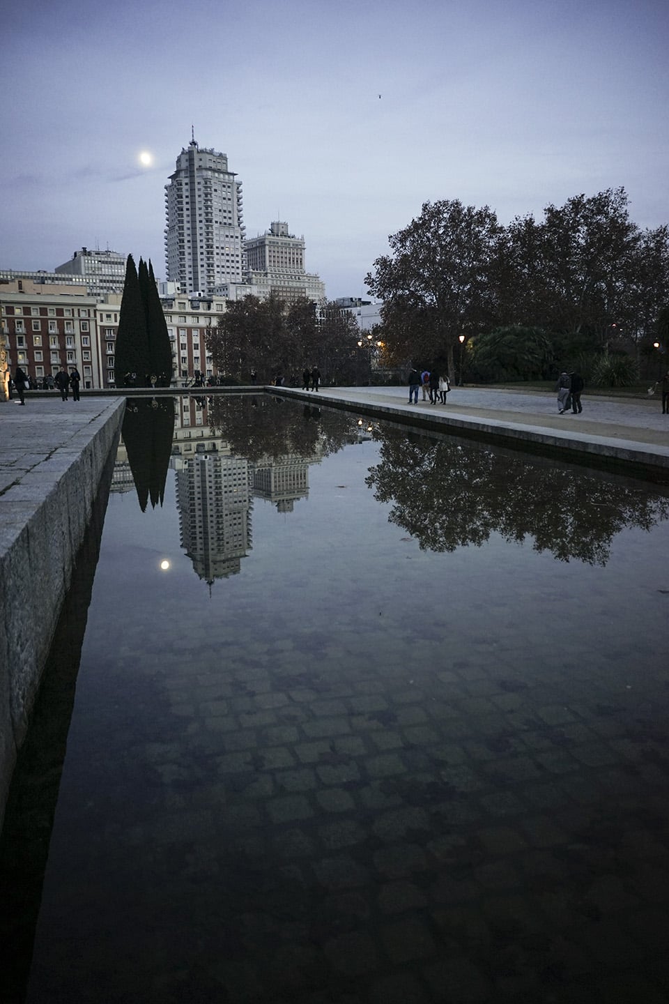 Madrid Holidays_0003.jpg