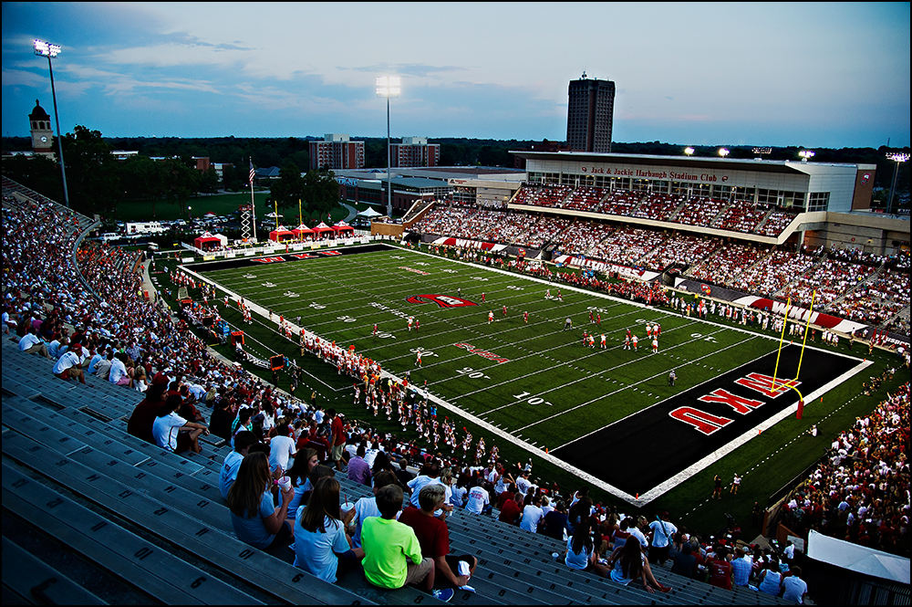  Aug 29, 2014; Bowling Green, KY, USA; The Western Kentucky Hilltoppers take on the Bowling Green Falcons at Houchens Industries-L.T. Smith Stadium. Mandatory Credit: Brian Powers-USA TODAY Sports 