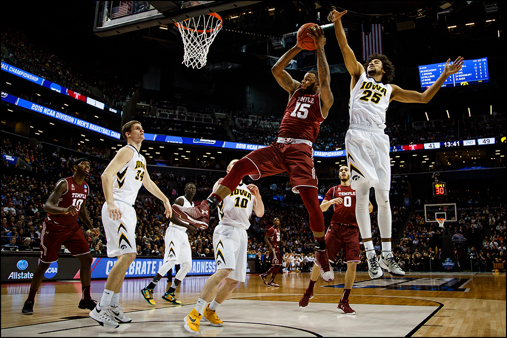  during their first round NCAA championship game on Friday, March 18, 2016 in New York City,New York. 