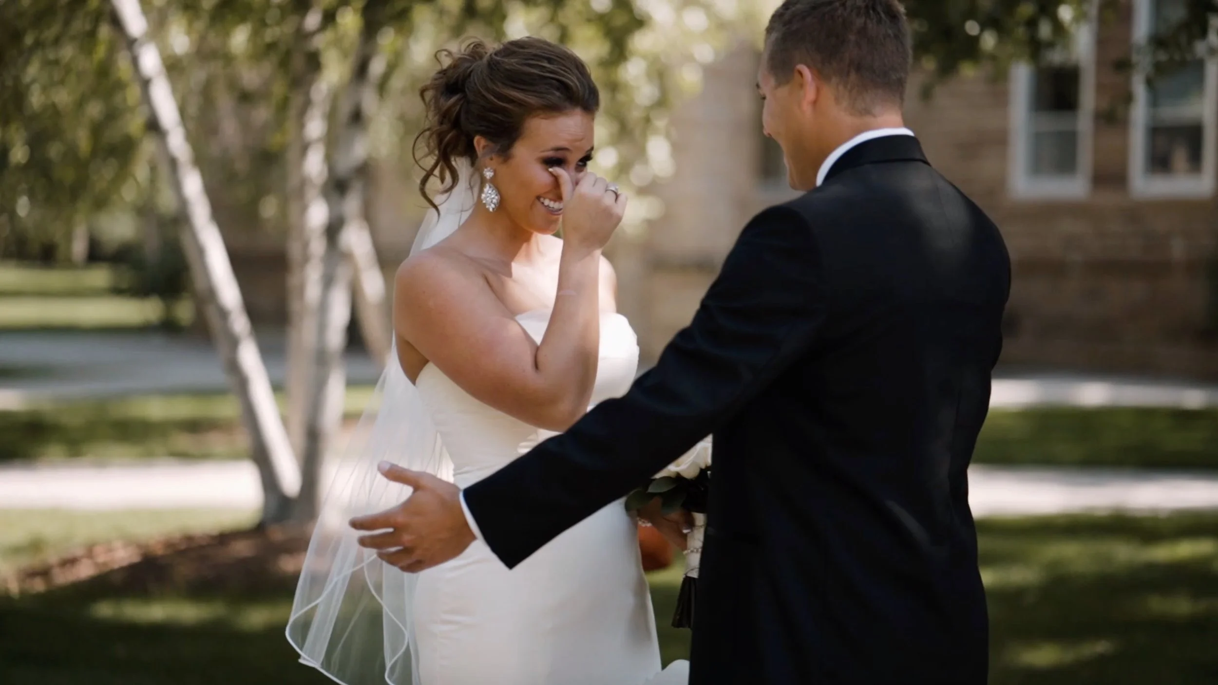 Brooke + Derek - Stunning Wedding at Gustavus Adolphus