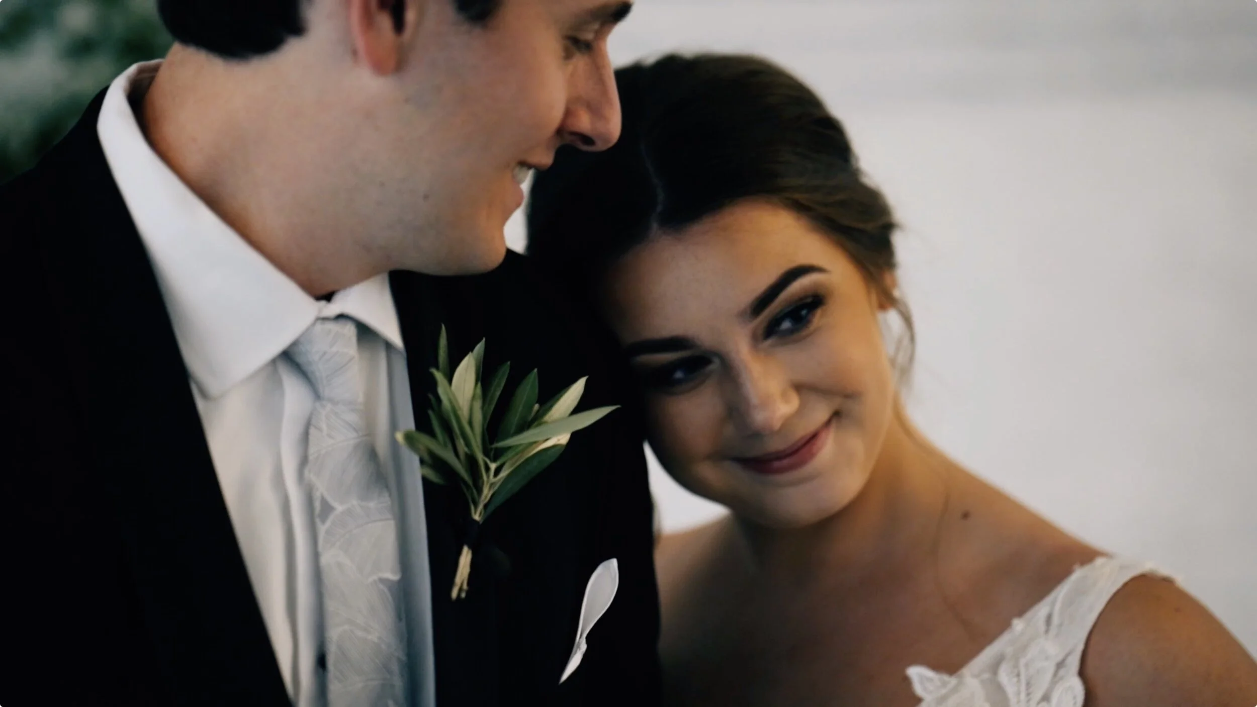 Lauren + Samuel - Classy Hutton House Wedding