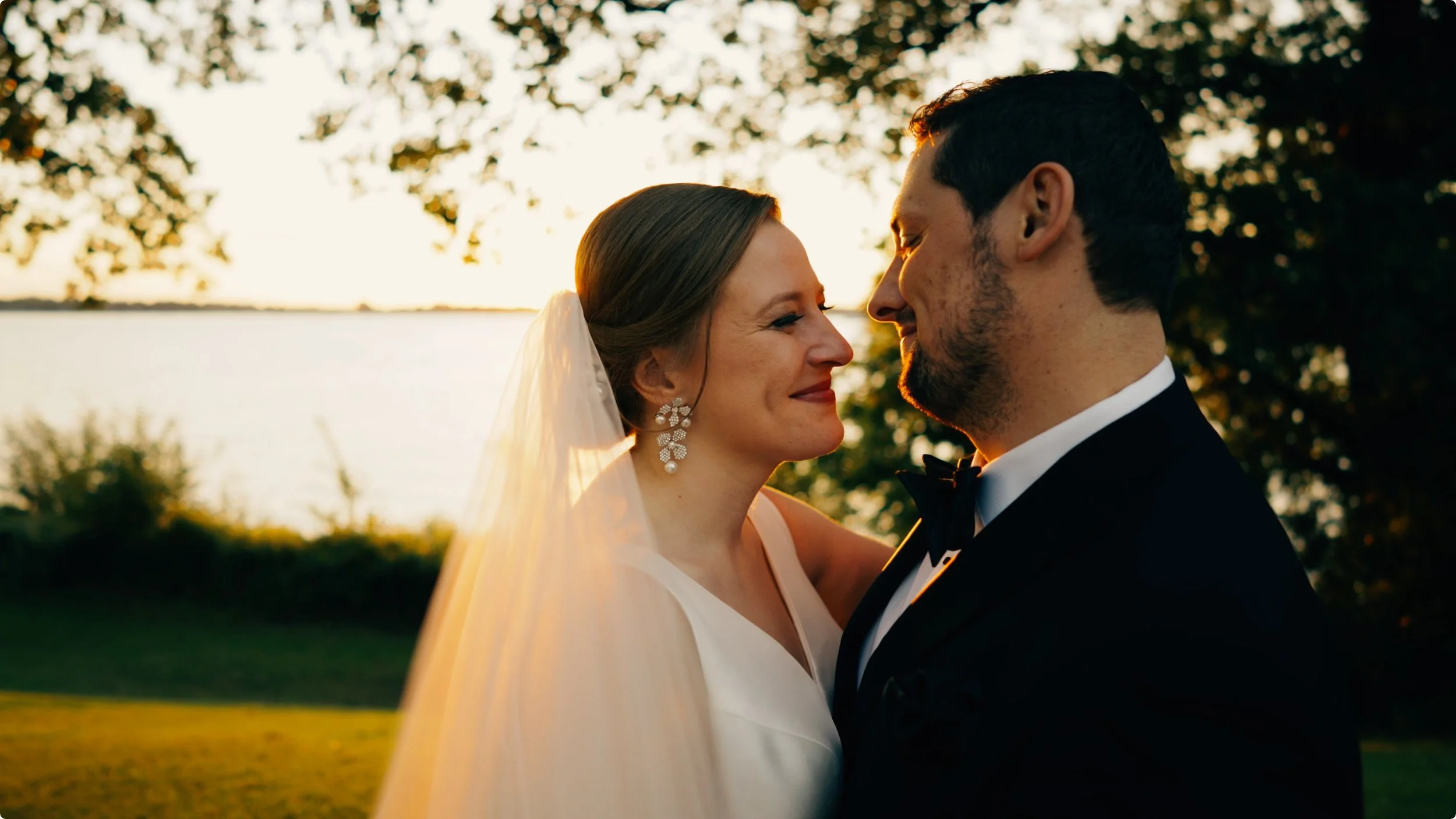 Lauren + Nicholas - Heartwarming Twin Cities Wedding