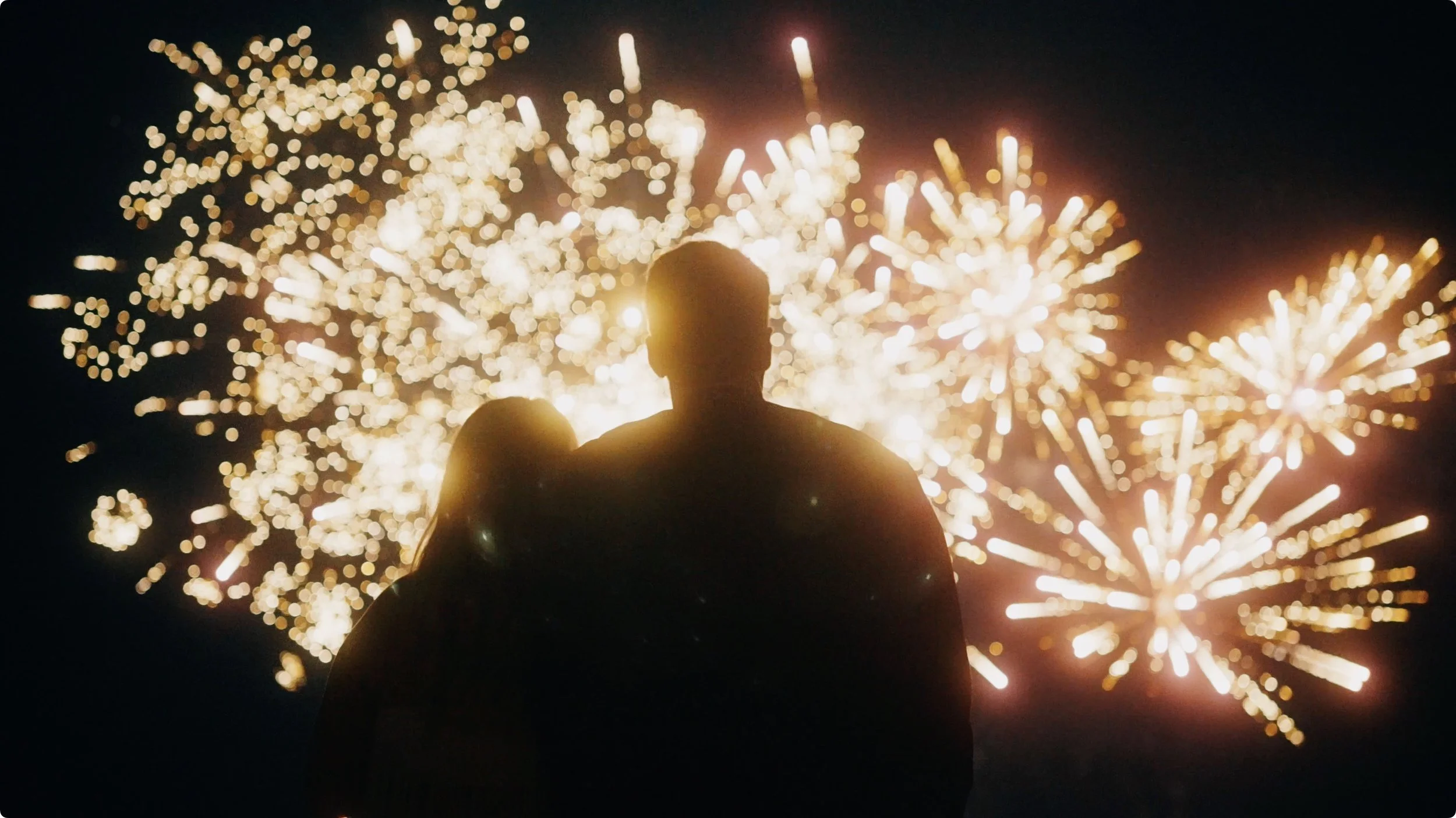 Maresa + Riley - Gorgeous Tent Wedding in Red Wing, MN