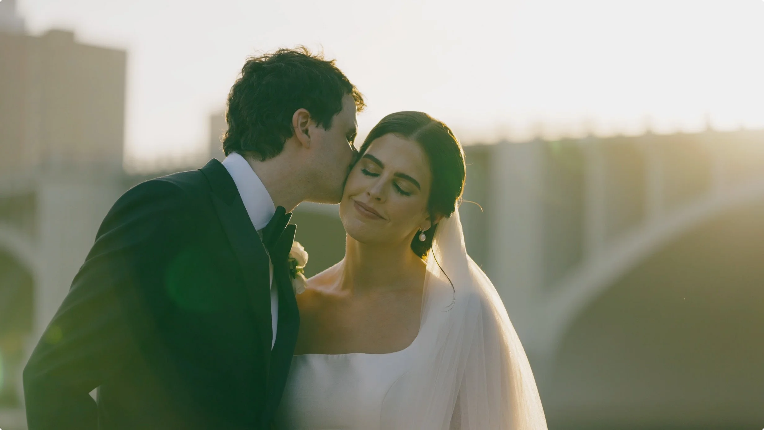 Maddie + Conrad - Incredible Downtown Minneapolis Wedding