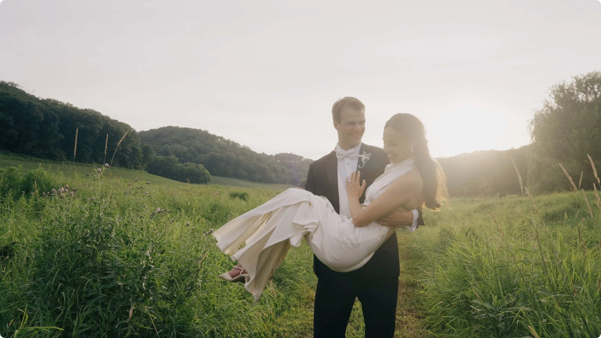 Ryleigh + Colin - Spectacular Hidden Meadow Wedding