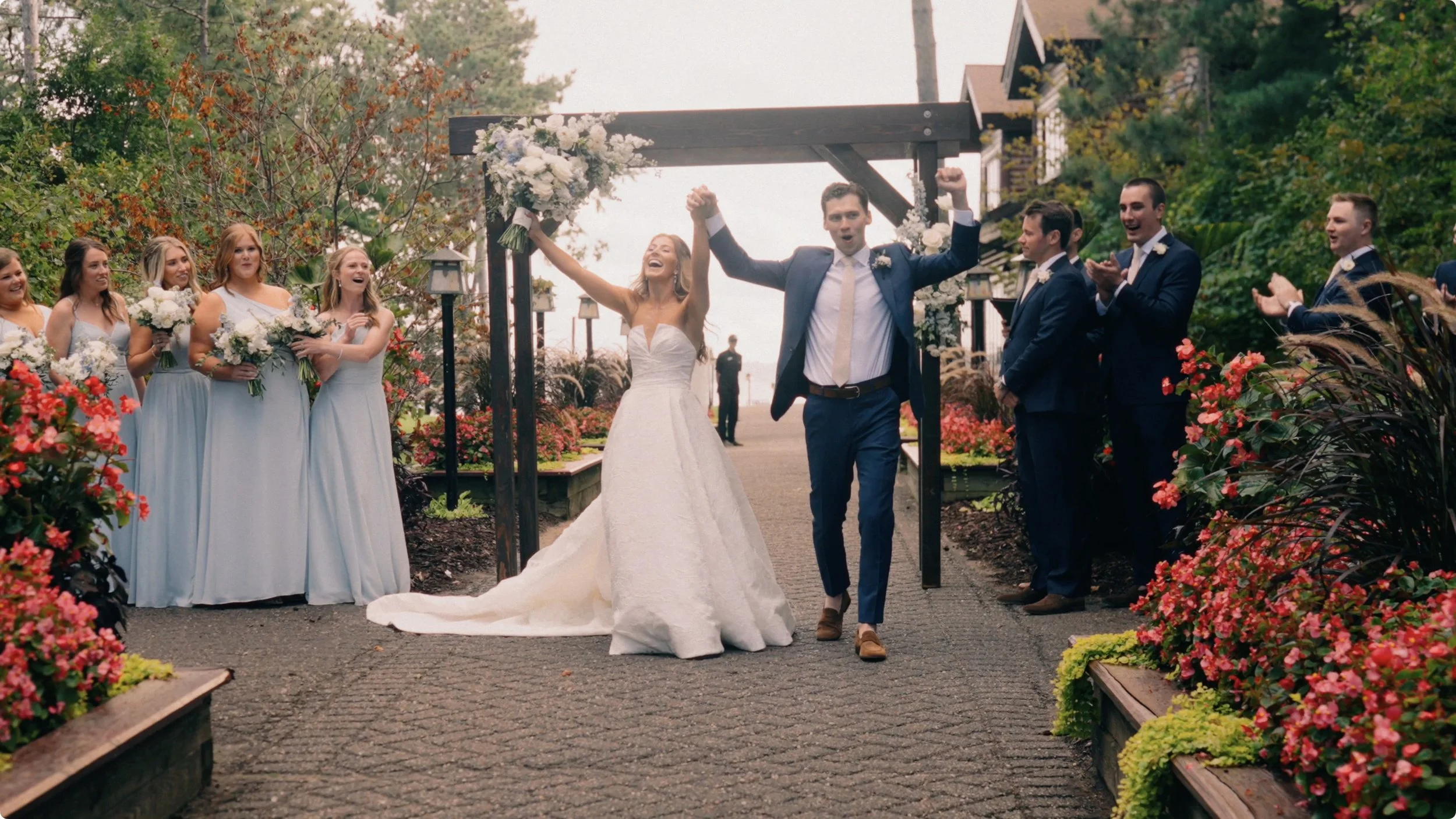 Maddie + Bailey - Amazing Northern MN Wedding at Grandview Lodge Resort