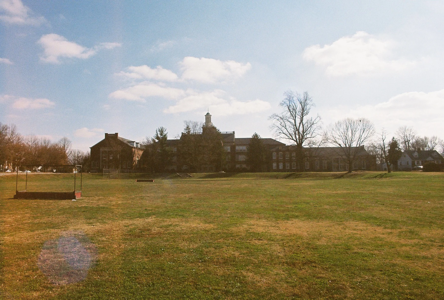 R1-06203-0019.jpg
