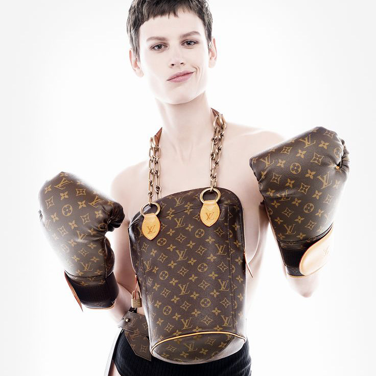 Louis Vuitton x Karl Lagerfeld 2014 pre-owned Punching PM shoulder