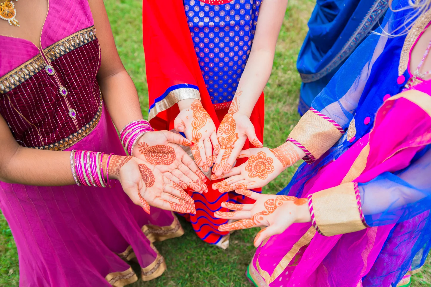 Henna hands at Rust Manor House