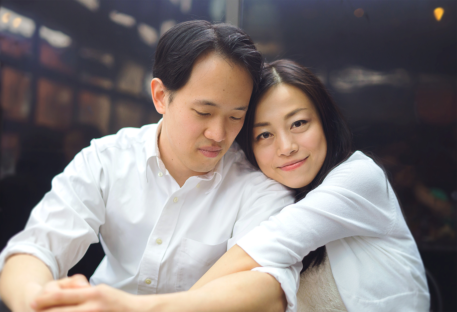 Dupont circle coffee shop engagement session 