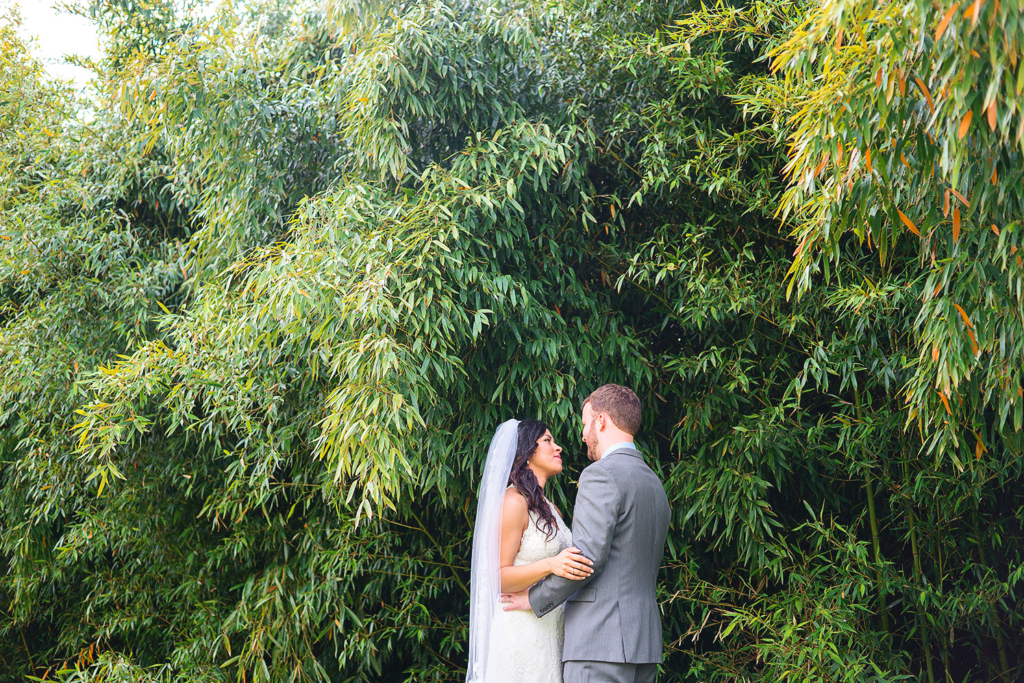 Bamboo wedding photos at Rosedale Manor at Greenwell state park 