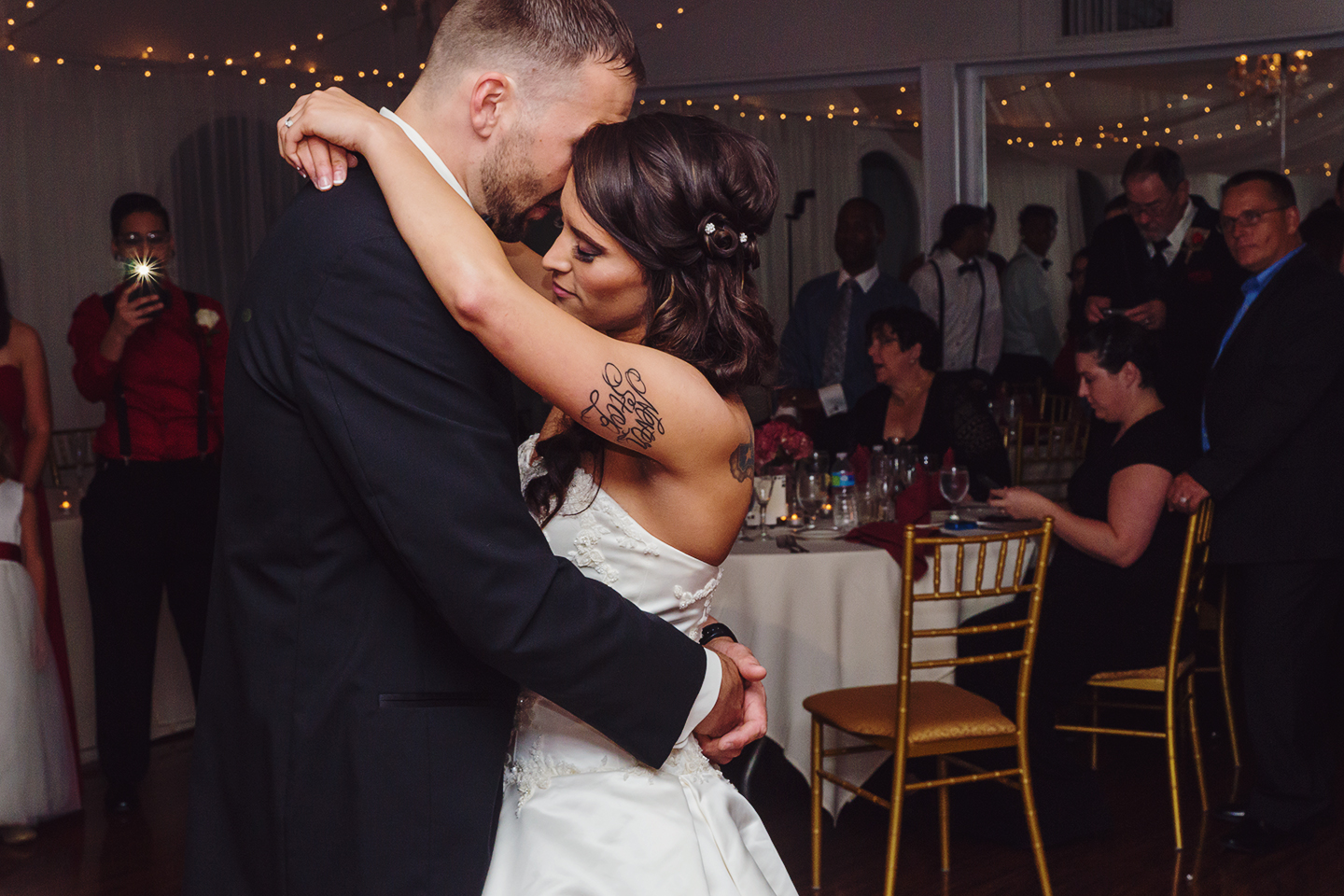 First dance at Bristow Manor wedding in Virginia