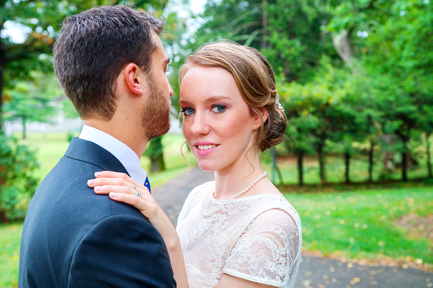 bride and groom wedding photos at montpelier mansion