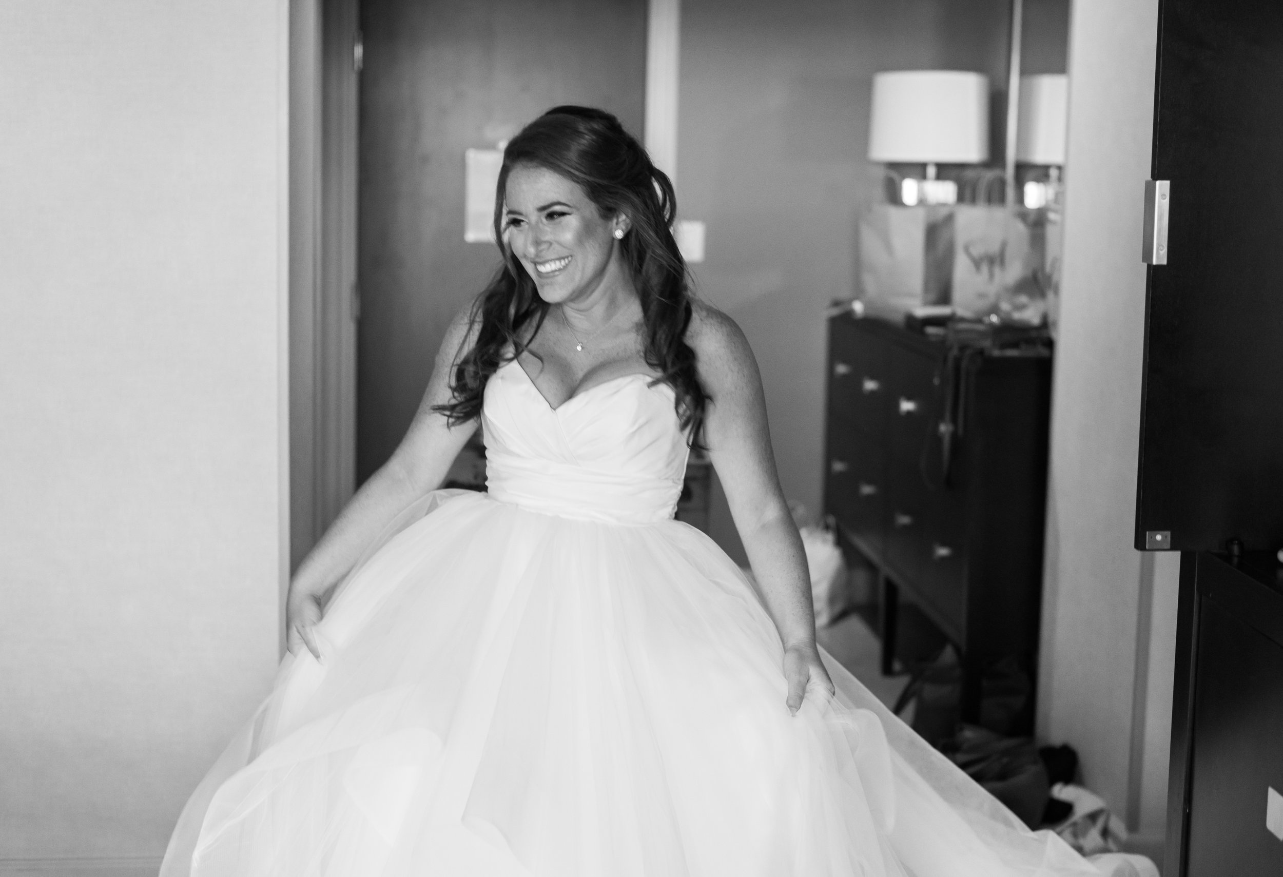 Hayley Paige Londyn wedding dress gown