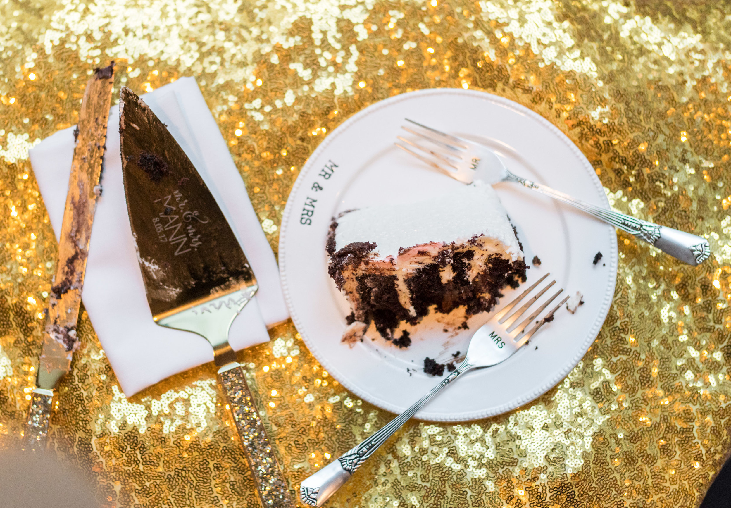 Chocolate and fondue wedding cake by 2941