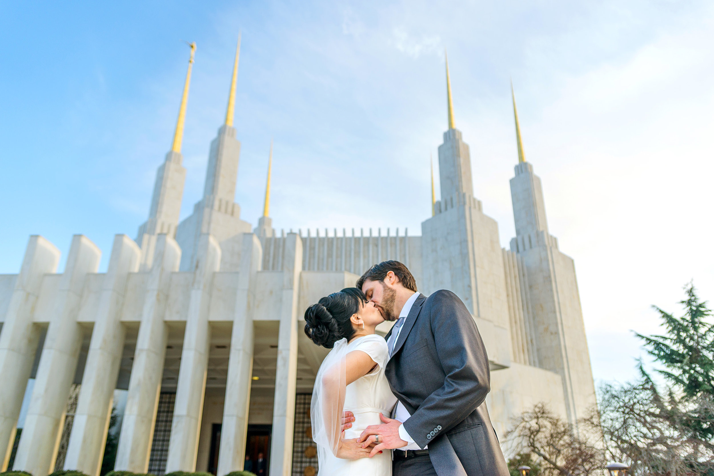 Washington DC LDS temple wedding photos 