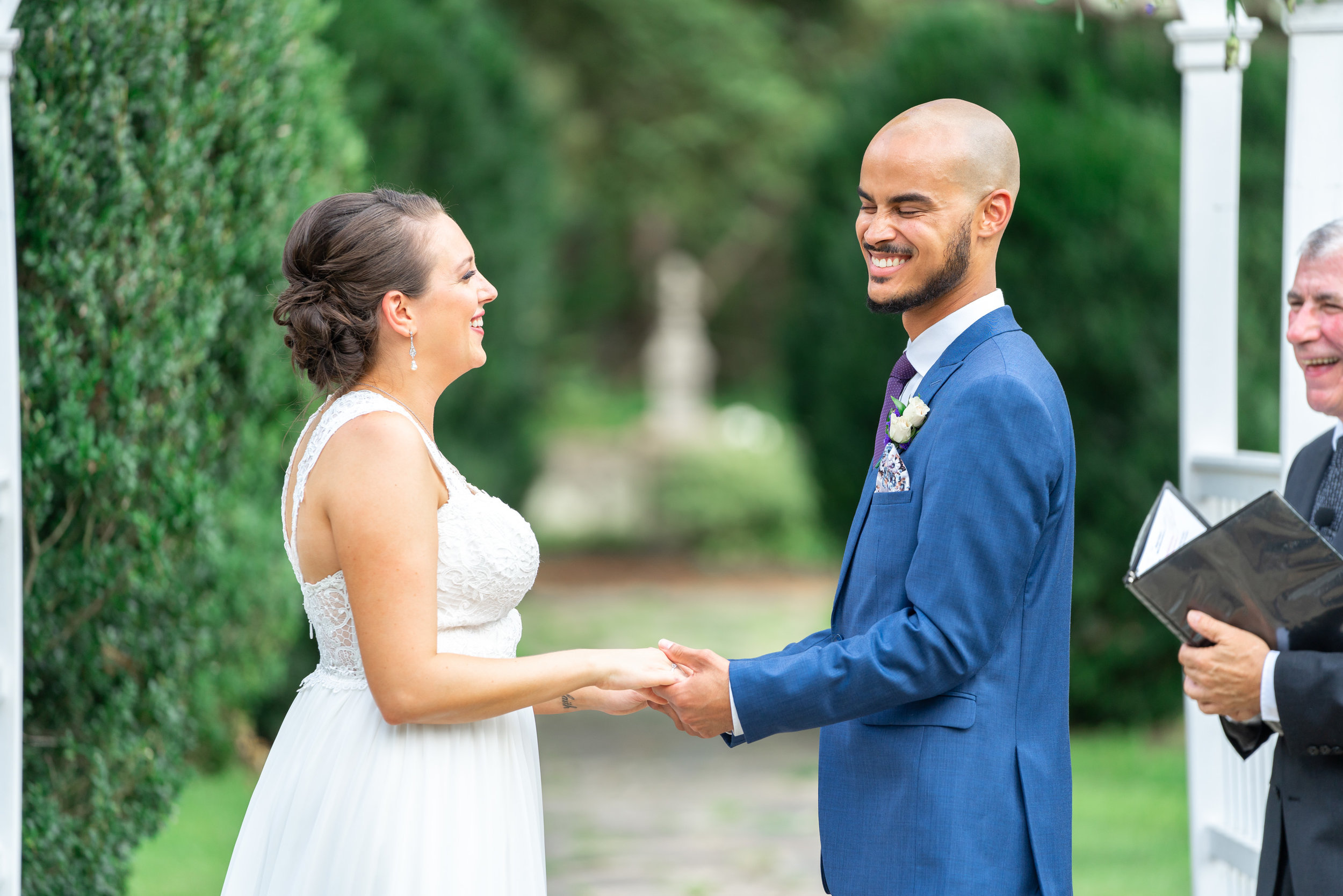 Leesburg wedding ceremony at Rust Manor House in the summer