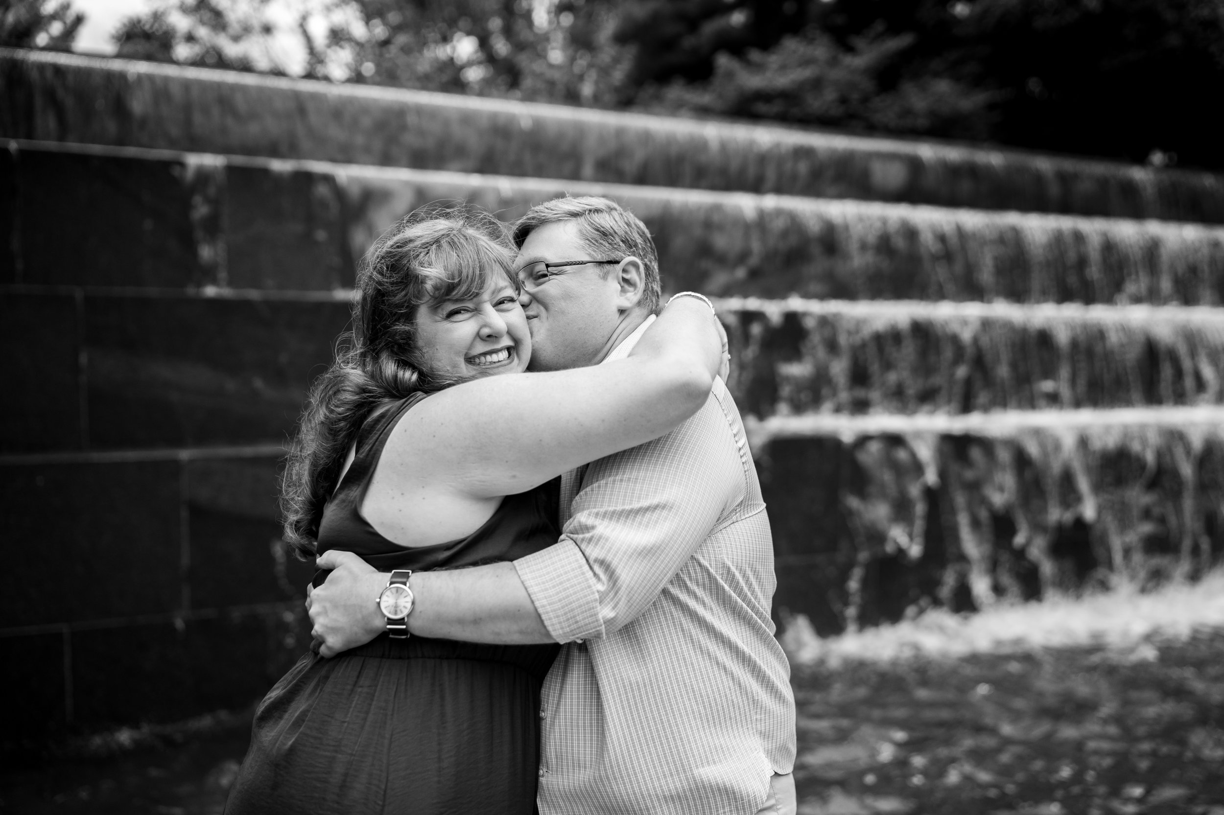 Engagement session DC Roosevelt fountain near monuments
