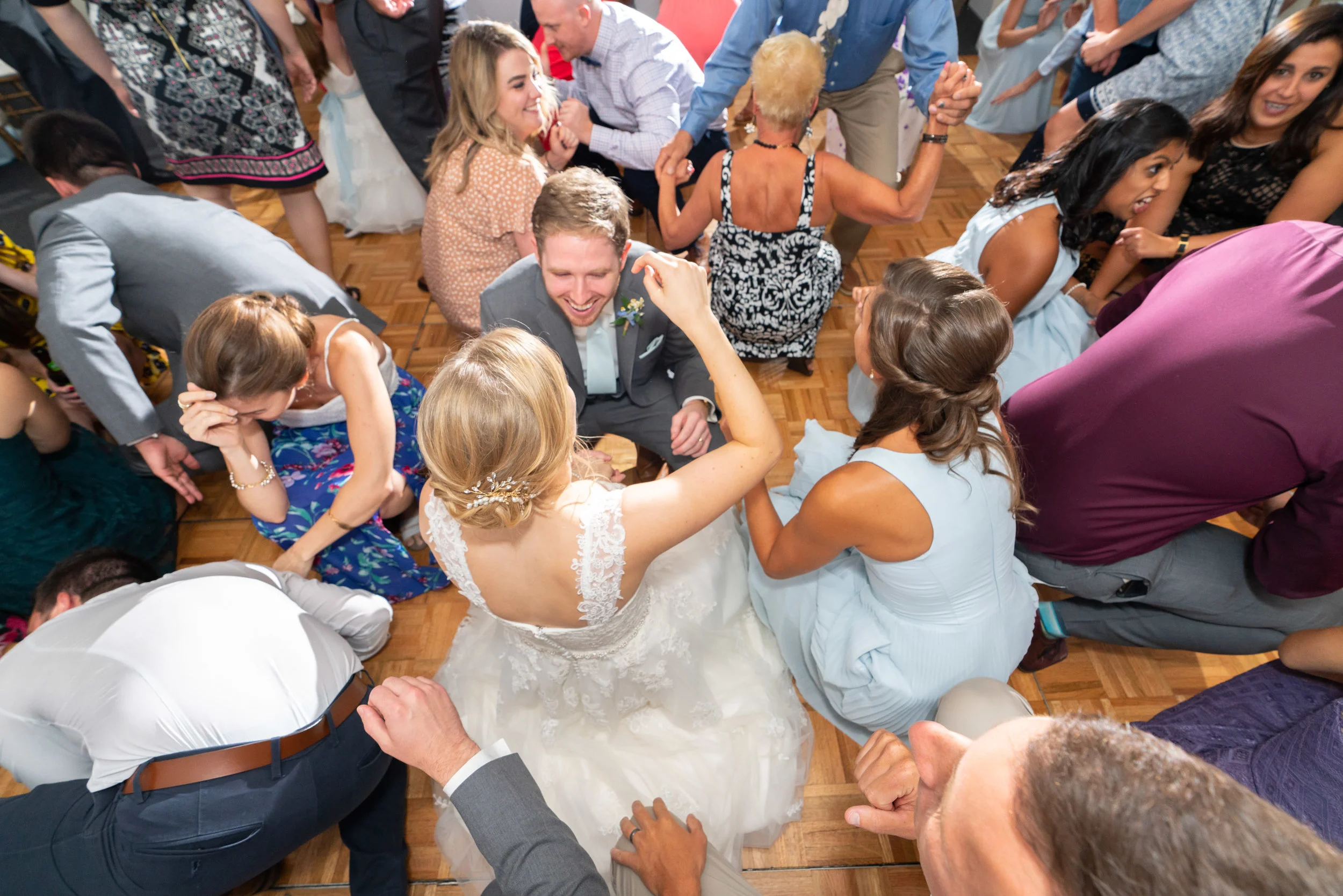 Stone Manor Country Club wedding dance floor in summer