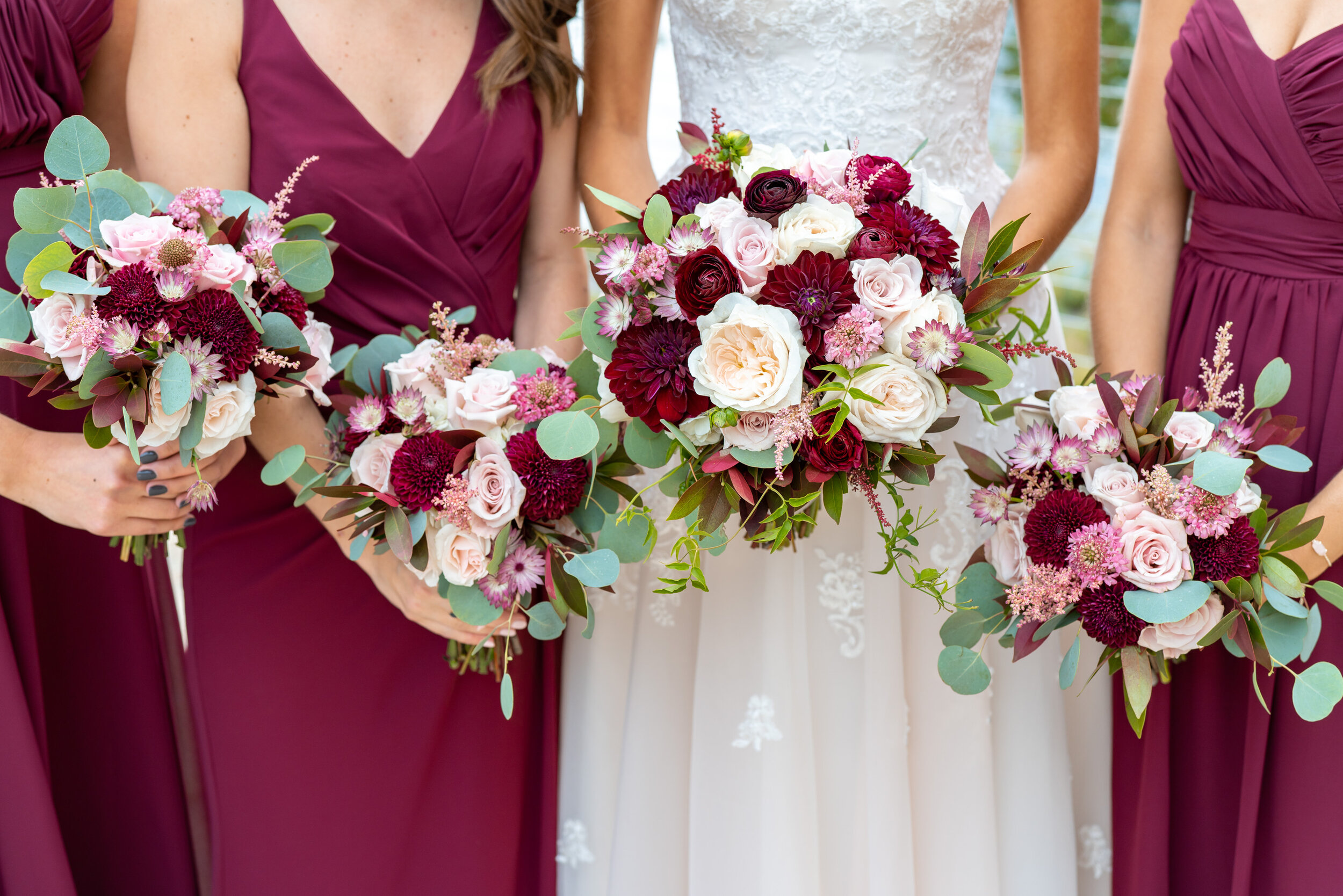 Wedding bridal party on patio at Riverview at Occoquan with Bloom Reston Florals