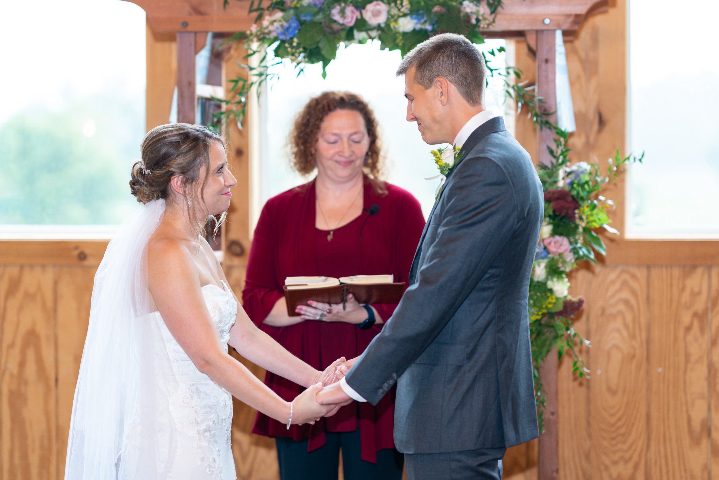 Luray Virginia wedding ceremony and fall barn venue