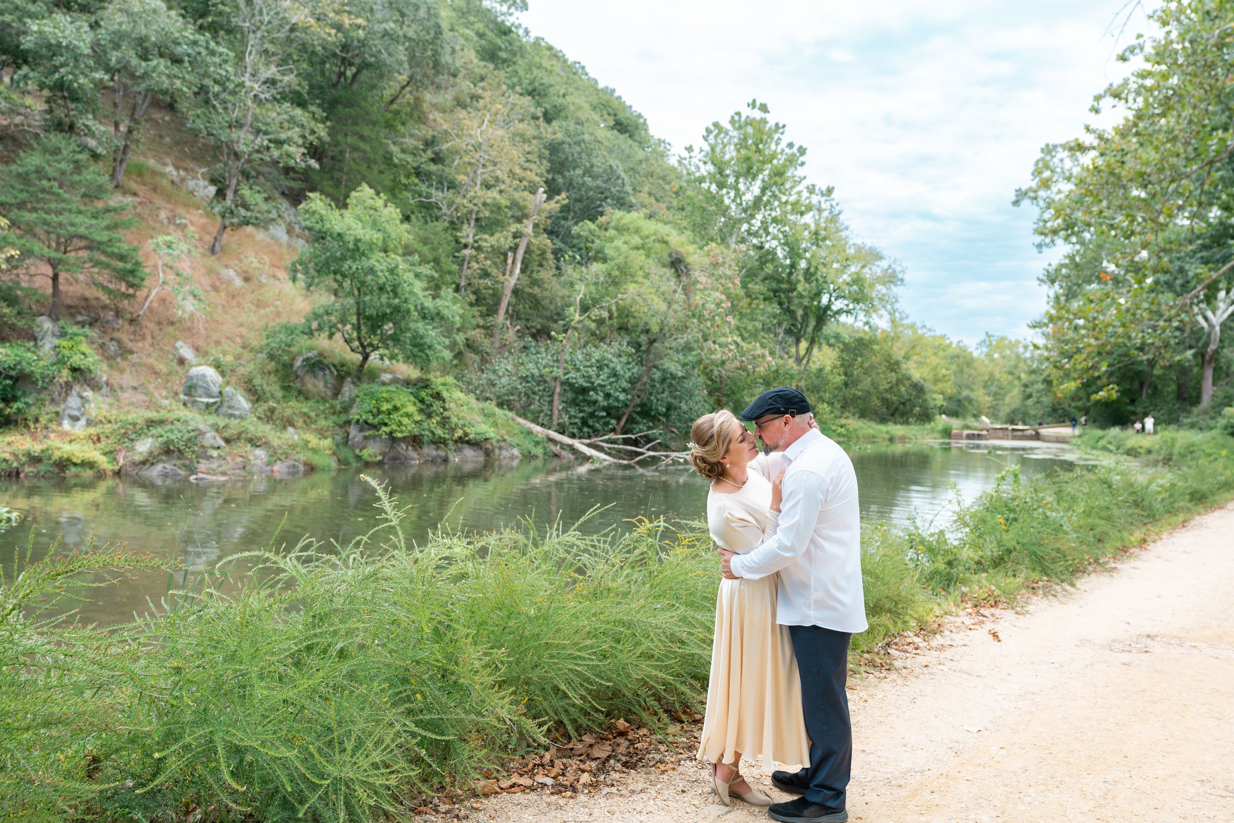 Bride and groom photos at Great Falls on the Potomac