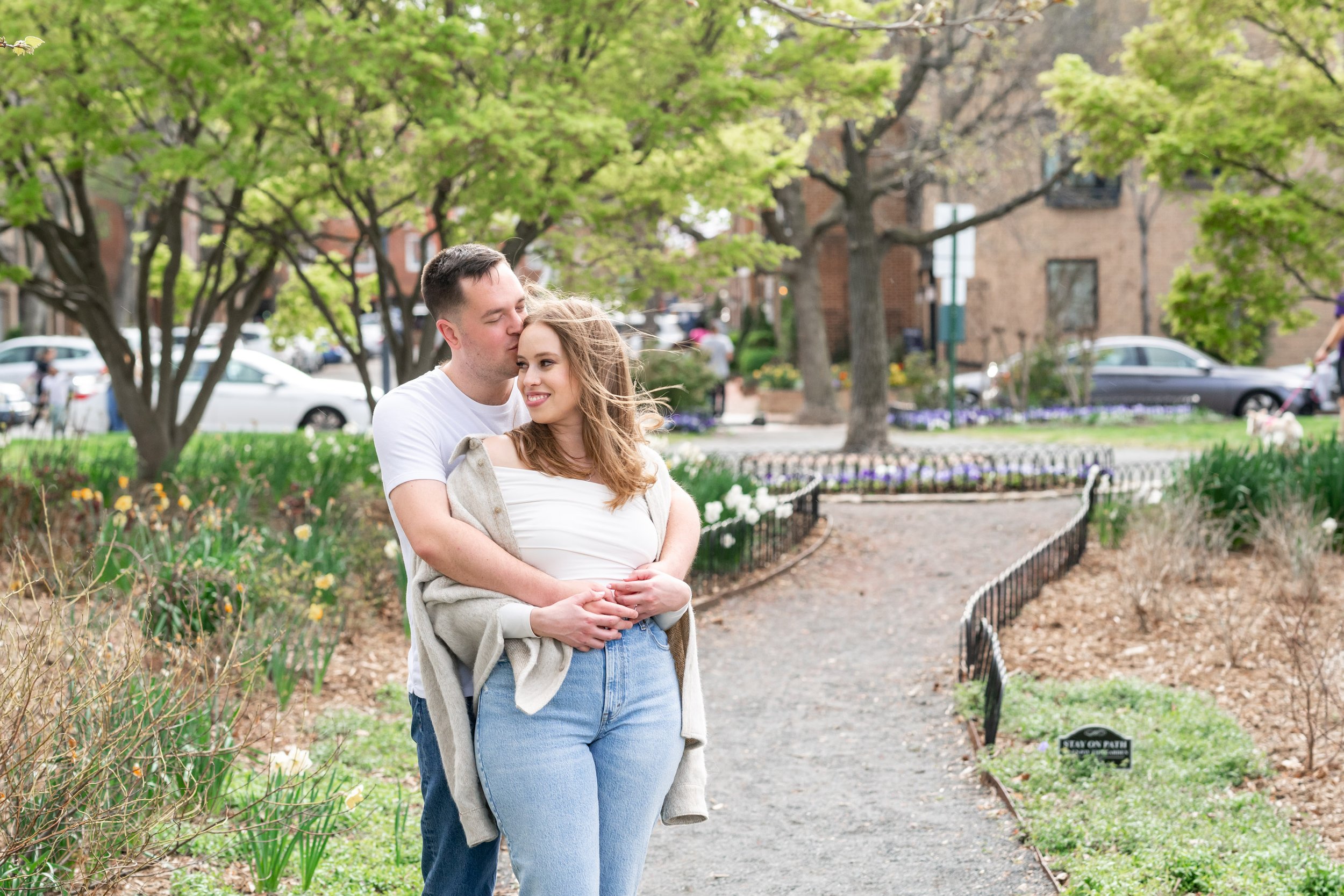 Bride and groom engagement photos at Founder's Park in Alexandria