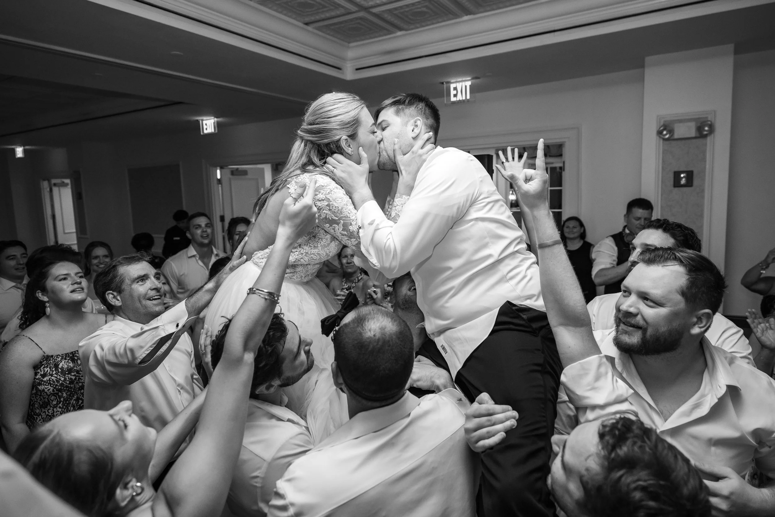 frederick md fun candid colorful wedding photographer with classic timeless style