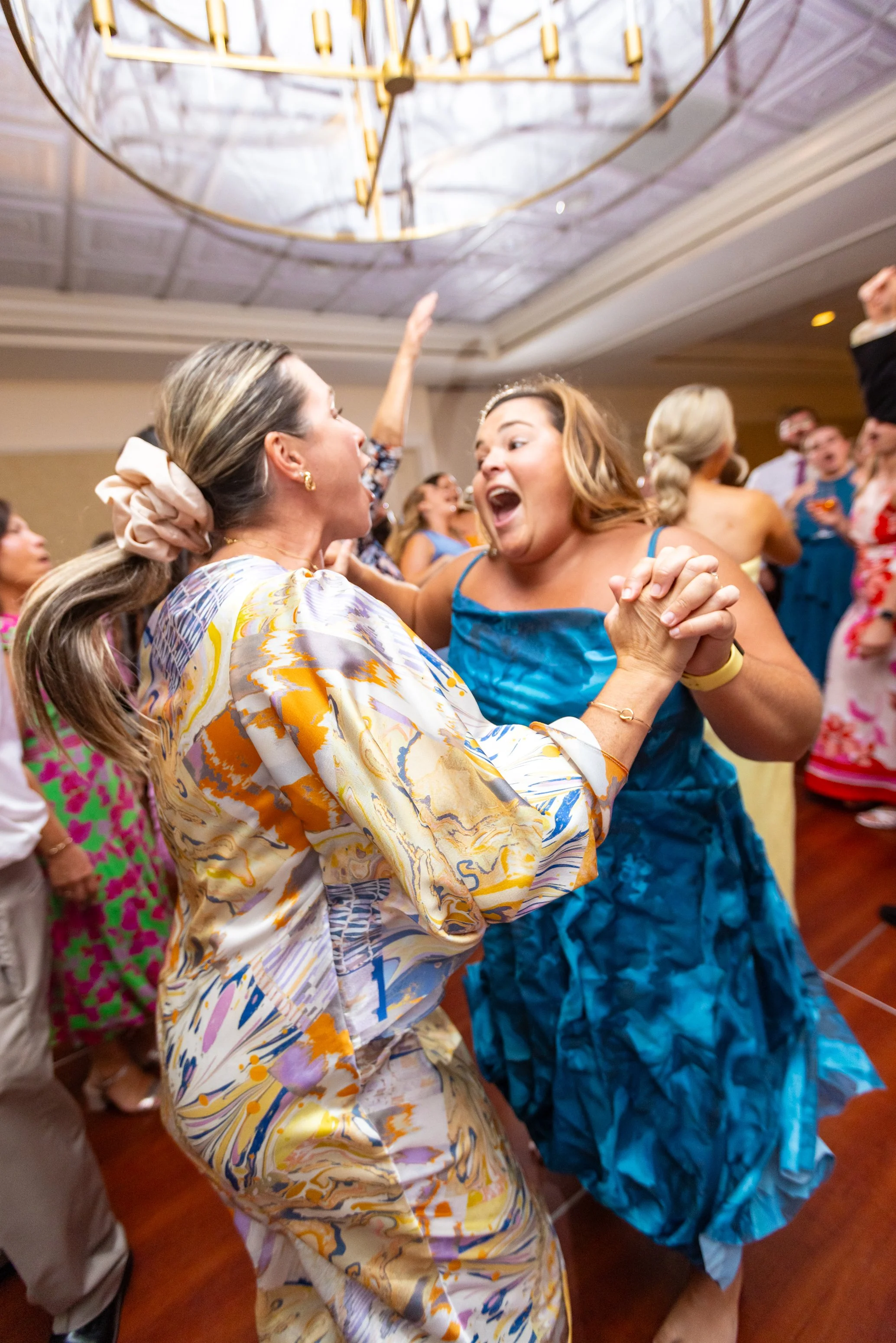 fun wedding photographer in Washington DC dmv area