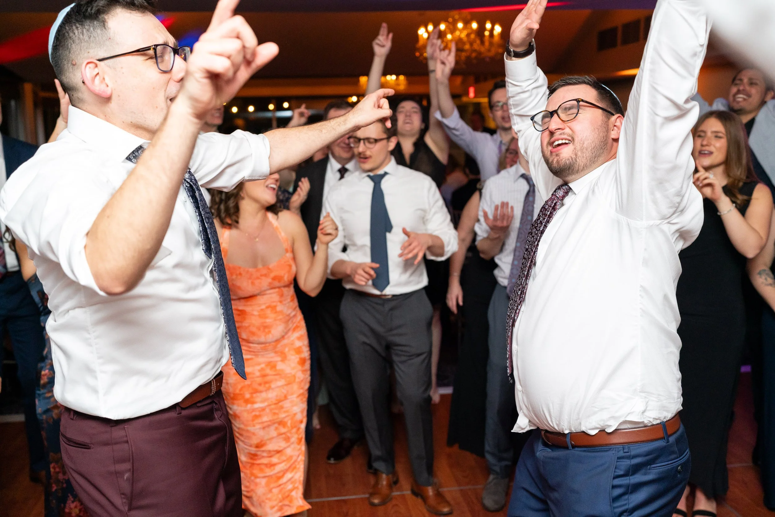 Fun colorful candid wedding photographer in Washington DC at Top of the Town wedding