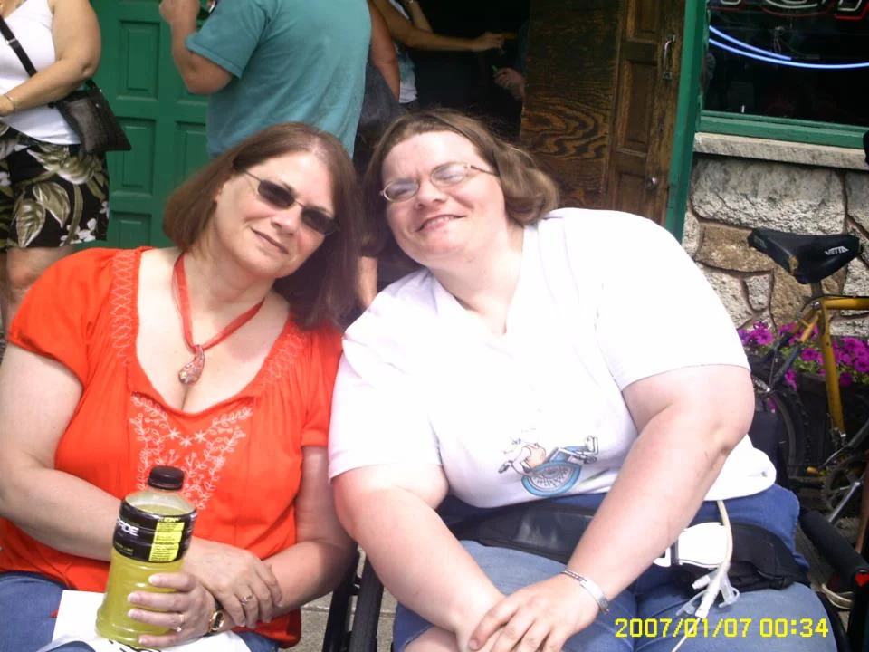Jessie and her mother..jpg