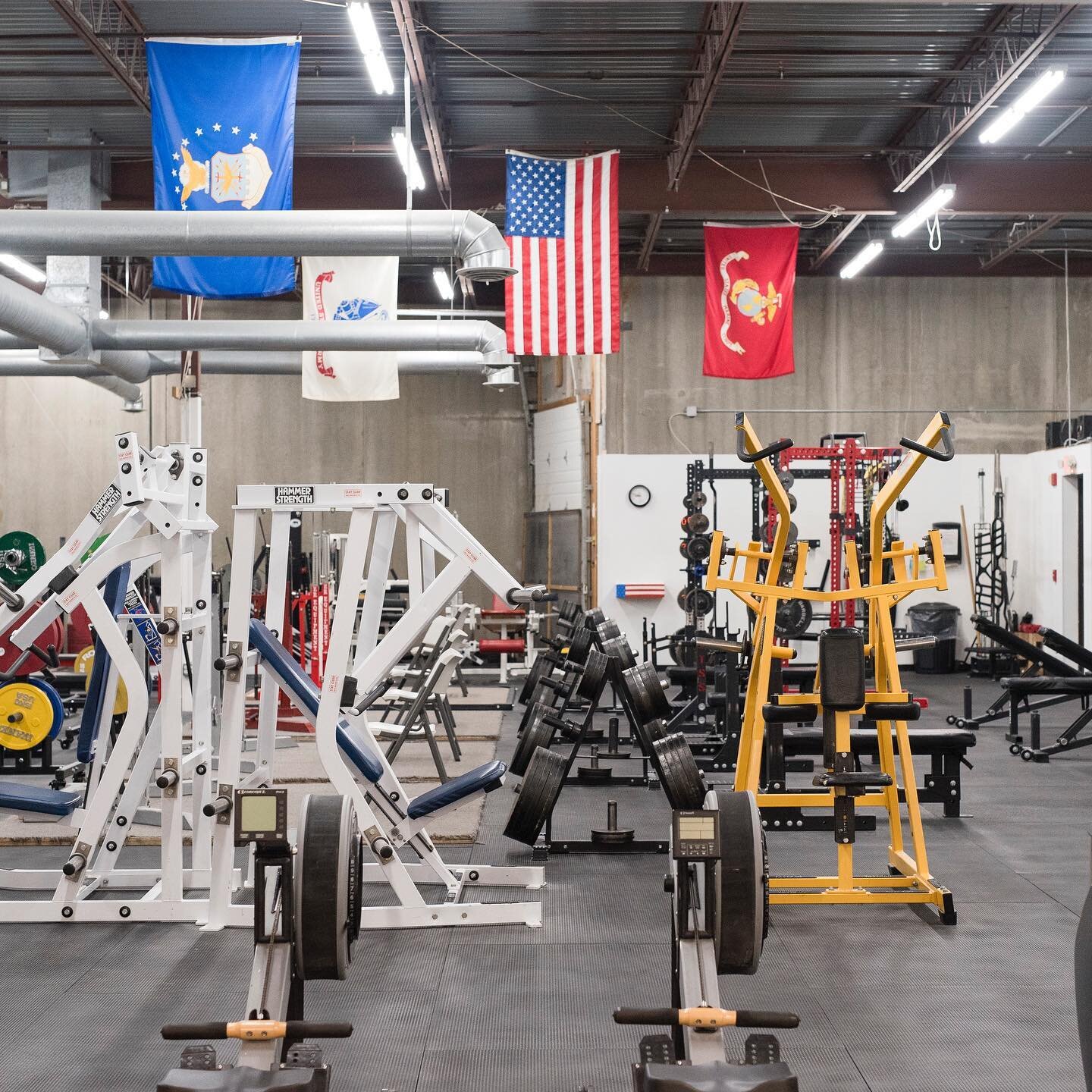 Memorial Day 🇺🇸⁣
⁣
Remember and Honor those who made the ultimate sacrifice for their country. ⁣
⁣
Today and everyday, we honor you. #memorialday #americanstrength #americanstrengthtrainingcenter